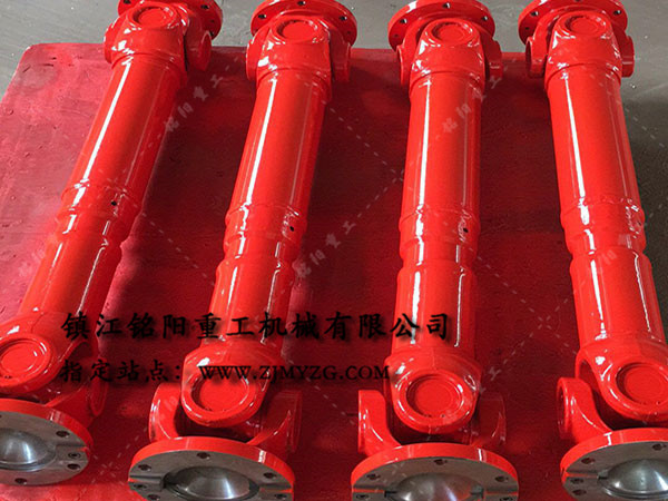 新式整體叉頭式萬向聯(lián)軸器是冶金、軋鋼等機械設備的優(yōu)選傳動件-萬向聯(lián)軸器